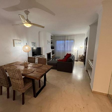 Vista Azul Apartment เอสเตโปนา ภายนอก รูปภาพ