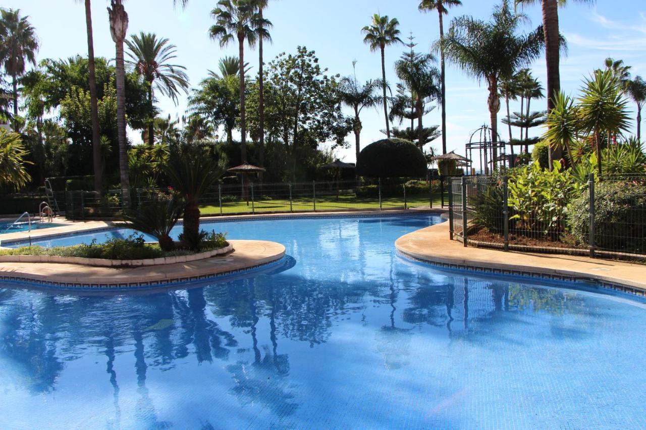 Vista Azul Apartment เอสเตโปนา ภายนอก รูปภาพ